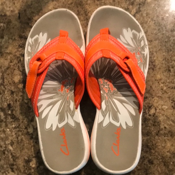 clarks flip flops orange